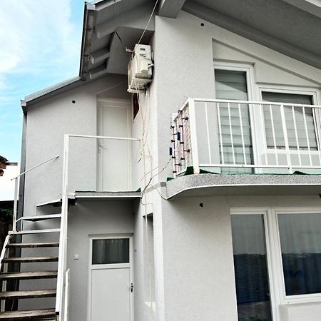 Apartman Sava Ni Extérieur photo