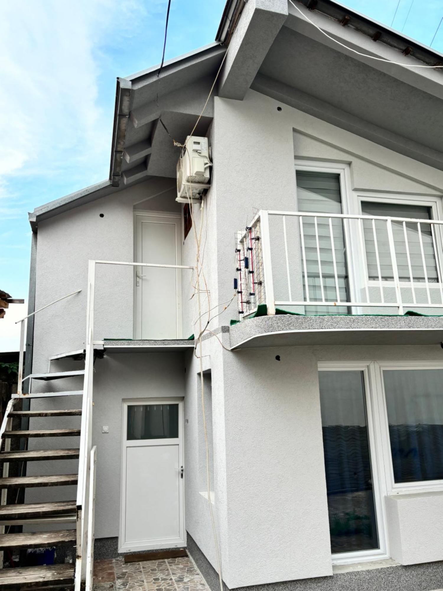 Apartman Sava Ni Extérieur photo